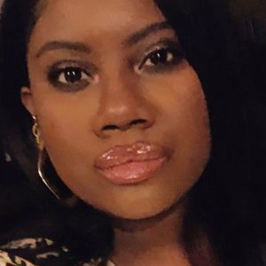 Meet your Posher, Lee